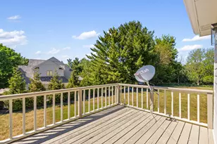 N28W30244 Red Hawk Ct, Delafield, WI 53072 - Photo 35