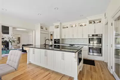 N28W30244  Red Hawk Ct, Pewaukee, WI 53072 - Photo 13