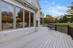 N28W30244 Red Hawk Ct, Delafield, WI 53072 - Photo 59