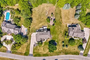 N28W30244 Red Hawk Ct, Delafield, WI 53072 - Photo 79