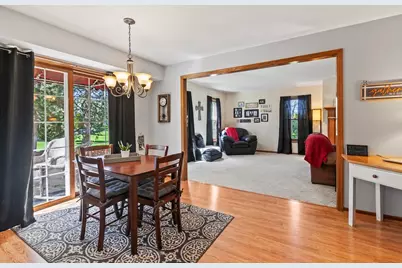 20740  Brook Park Dr, Brookfield, WI 53045 - Photo 13