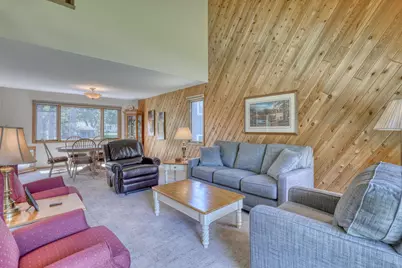 6939  Horizon Dr, Greendale, WI 53129 - Photo 15
