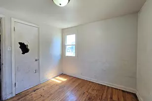 9251 W Swan Cir, Milwaukee, WI 53225 - Photo 25