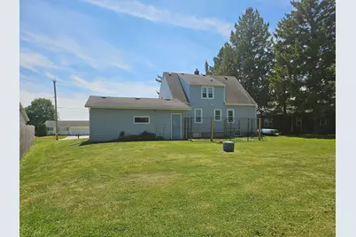 4428  Menasha Ave, Manitowoc, WI 54220 - Photo 3