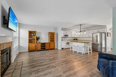 2123 E Broadway - #C, Waukesha, WI 53186 - Photo 7