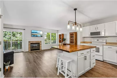 2123 E Broadway - #C, Waukesha, WI 53186 - Photo 9