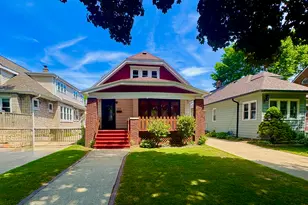 4034 N Larkin St, Shorewood, WI 53211 - Photo 1