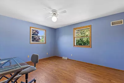 6436  Riverdale Ln, Greendale, WI 53129 - Photo 17