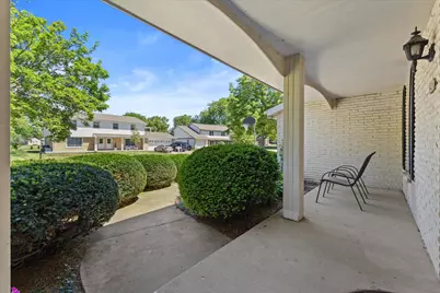 6436  Riverdale Ln, Greendale, WI 53129 - Photo 3