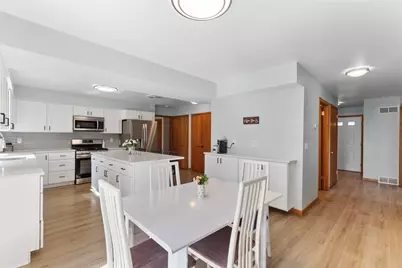 6459 N 107th St, Milwaukee, WI 53224 - Photo 15