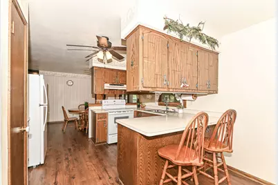15070 W Mark Dr, New Berlin, WI 53151 - Photo 15