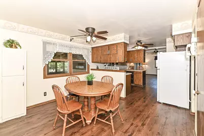 15070 W Mark Dr, New Berlin, WI 53151 - Photo 9
