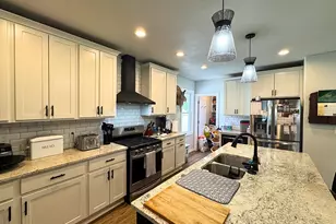 4221 Wood Rd, Racine, WI 53403 - Photo 9