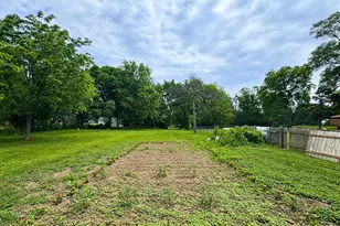 4221 Wood Rd, Racine, WI 53403 - Photo 33