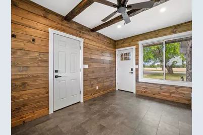 W334S7837  County Road E Rd, Mukwonago, WI 53149 - Photo 5