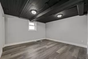 2132 S 23rd St, Milwaukee, WI 53215 - Photo 19