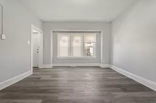2132 S 23rd St, Milwaukee, WI 53215 - Photo 3