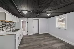 2132 S 23rd St, Milwaukee, WI 53215 - Photo 17