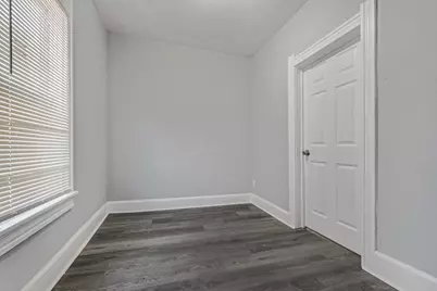 2132 S 23rd St #2132A, Milwaukee, WI 53215 - Photo 9
