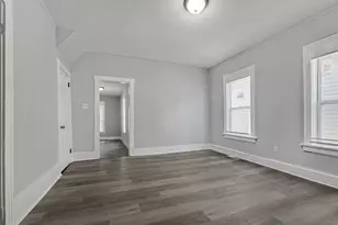 2132 S 23rd St, Milwaukee, WI 53215 - Photo 5