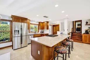 18345 Harvest Ln, Brookfield, WI 53045 - Photo 9