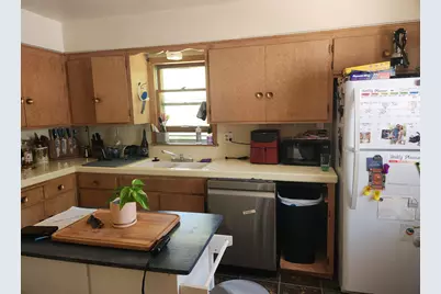6205 N Garden Grove Ln, Glendale, WI 53209 - Photo 5