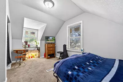 8601 W Melvina St, Milwaukee, WI 53222 - Photo 13