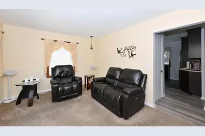 3553 S 1st Pl, Milwaukee, WI 53207 - Photo 3
