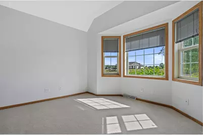 N7101  Lakeshore Ave, Sugar Creek, WI 53121 - Photo 15