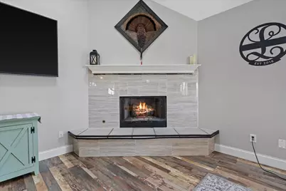 N7101  Lakeshore Ave, Sugar Creek, WI 53121 - Photo 7