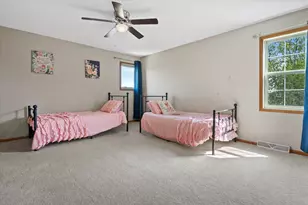 N7101 Lakeshore Ave, Sugar Creek, WI 53121 - Photo 21