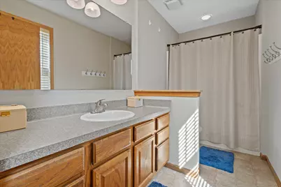 N7101  Lakeshore Ave, Sugar Creek, WI 53121 - Photo 25