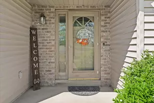 N7101 Lakeshore Ave, Sugar Creek, WI 53121 - Photo 27