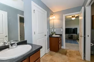 N116W17834 Blackstone Cir, Germantown, WI 53022 - Photo 25