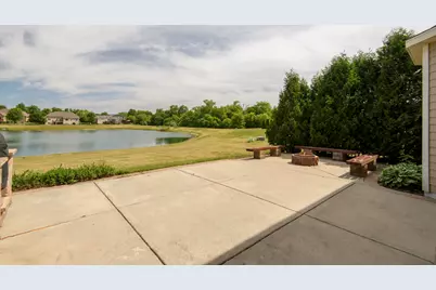 N116W17834  Blackstone Cir, Germantown, WI 53022 - Photo 47