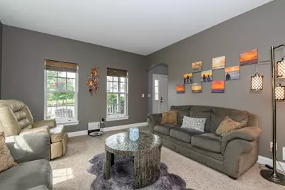 N116W17834  Blackstone Cir, Germantown, WI 53022 - Photo 7