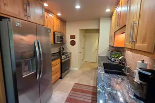 2609 Crosscreek Dr, Sheboygan, WI 53081 - Photo 5