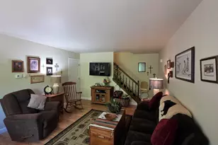 2609 Crosscreek Dr, Sheboygan, WI 53081 - Photo 3