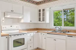 1415 Garfield Ave, Waukesha, WI 53189 - Photo 3