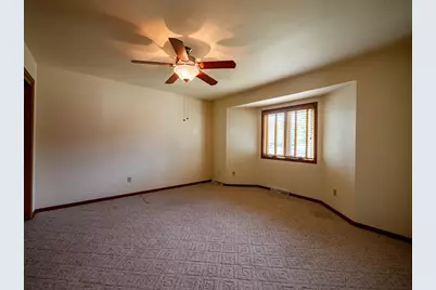 N166W19522  Ravens Way, Jackson, WI 53037 - Photo 17