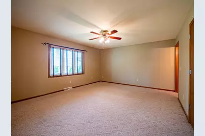 N166W19522  Ravens Way, Jackson, WI 53037 - Photo 15