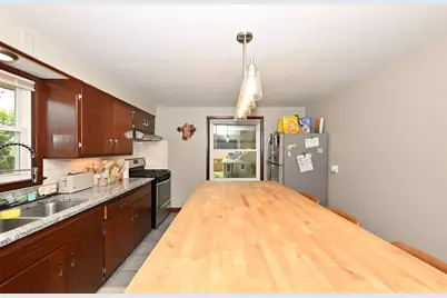 8730 W Hadley St, Milwaukee, WI 53222 - Photo 15
