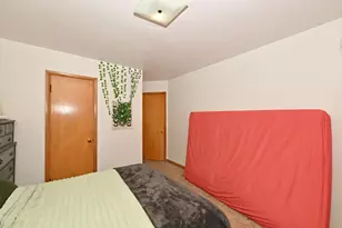 8730 W Hadley St, Milwaukee, WI 53222 - Photo 25