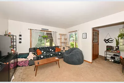 8730 W Hadley St, Milwaukee, WI 53222 - Photo 21