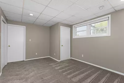 718 N Water St, Watertown, WI 53098 - Photo 27