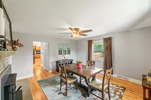 1310 Sunnycrest Dr, Brookfield, WI 53186 - Photo 9