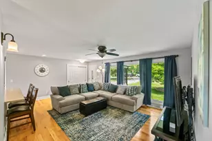 1310 Sunnycrest Dr, Brookfield, WI 53186 - Photo 3