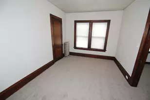 1229 S 62nd St, West Allis, WI 53214 - Photo 9