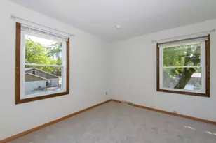 519 Greenfield Dr, Grafton, WI 53024 - Photo 21