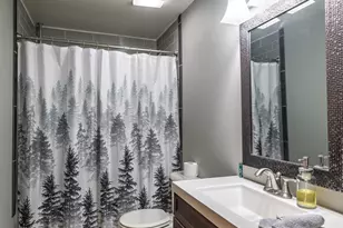 307 Roberts St, Holmen, WI 54636 - Photo 17